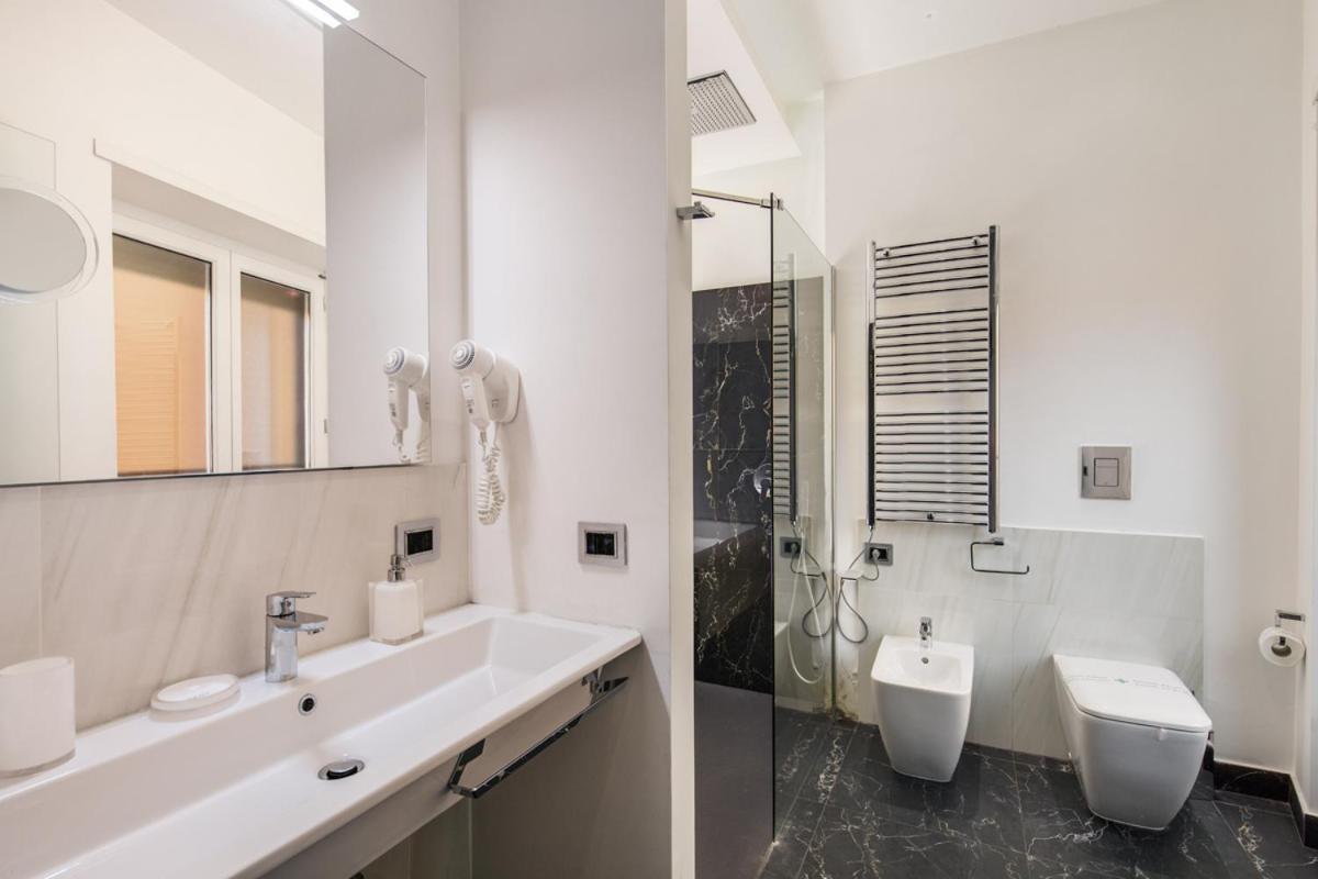 Отель Navona Living Рим Экстерьер фото