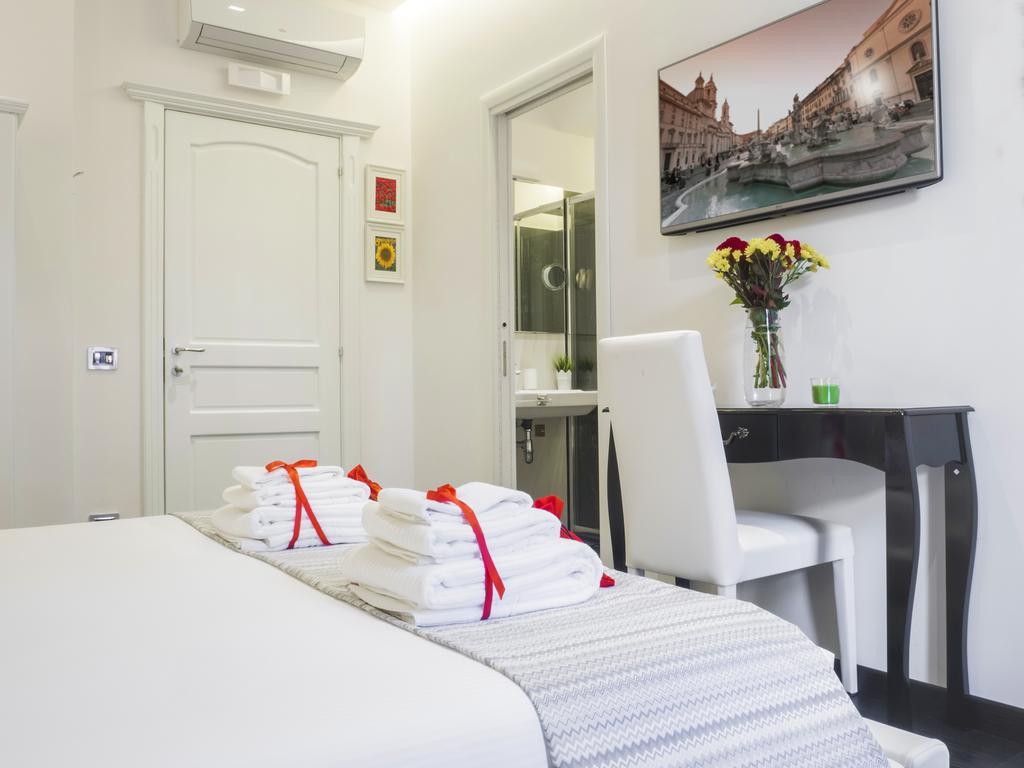 Отель Navona Living Рим Экстерьер фото