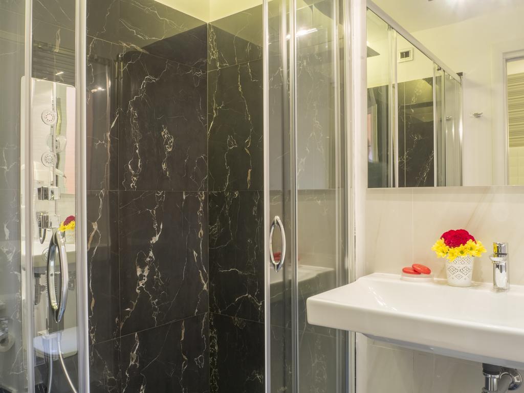 Отель Navona Living Рим Номер фото